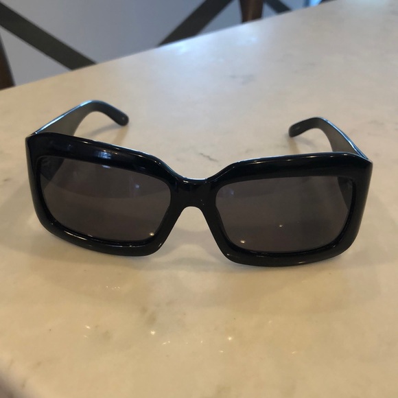 Badgley Mischka Accessories - Badgley Mischka sunglasses ❤️